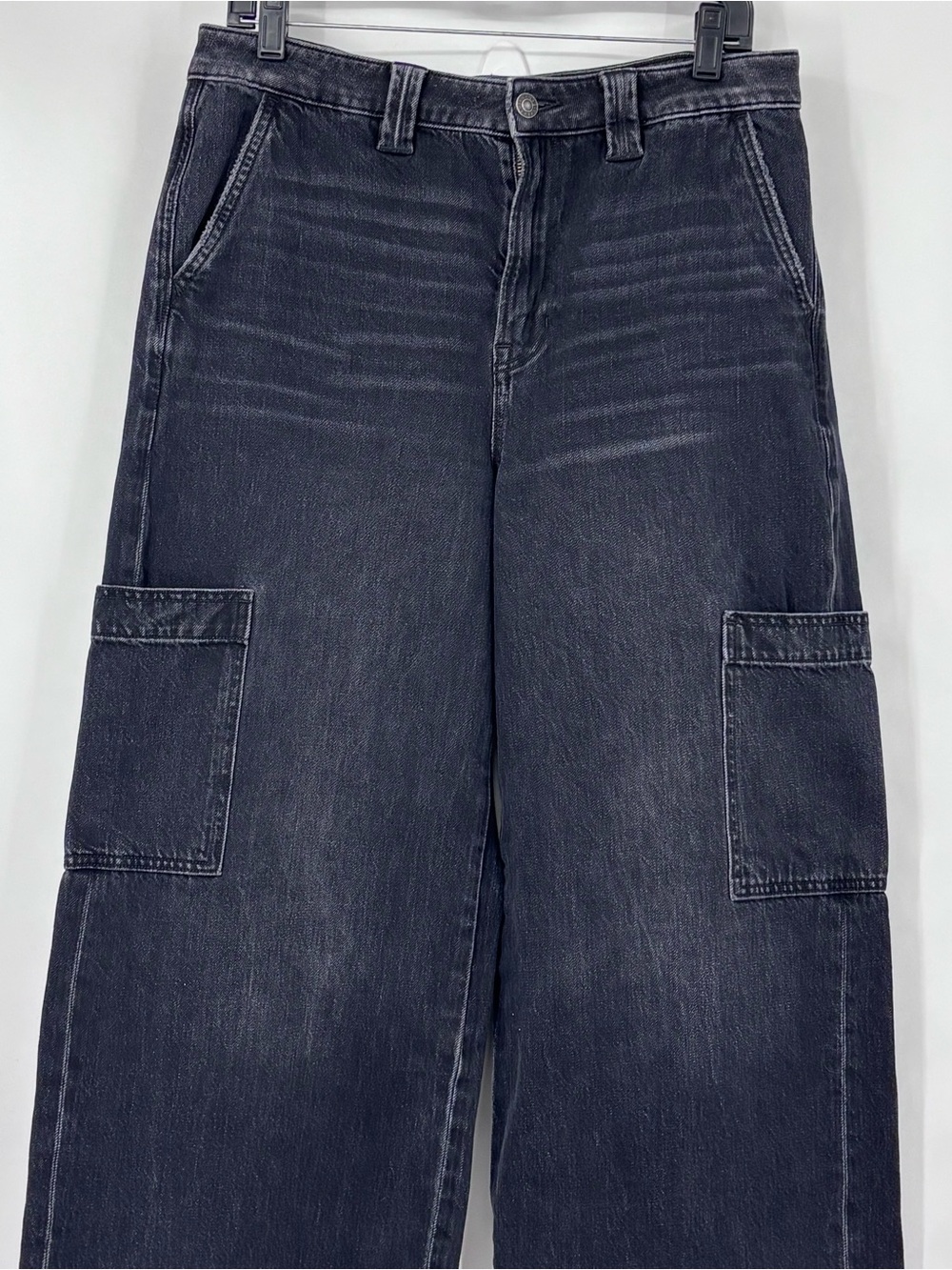 AE American Eagle Super High Rise baggy wide leg Black Cargo denim Jeans Sz 10 - Picture 3 of 12